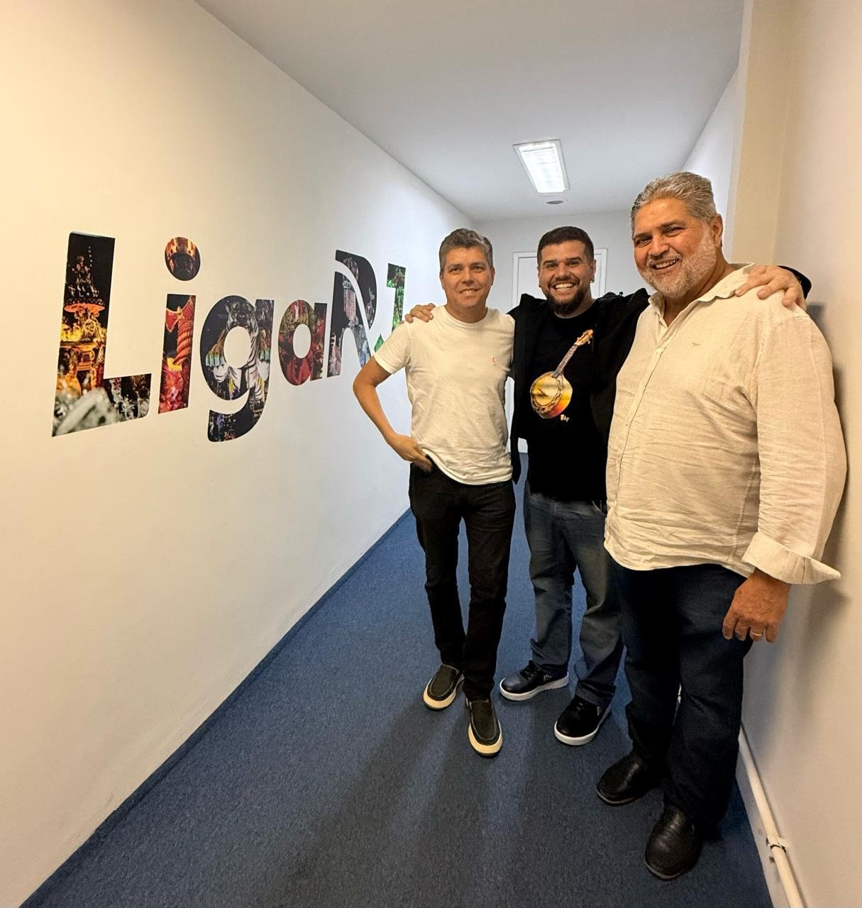 Liga RJ renova com Macaco Branco para o álbum da Série Ouro 2027