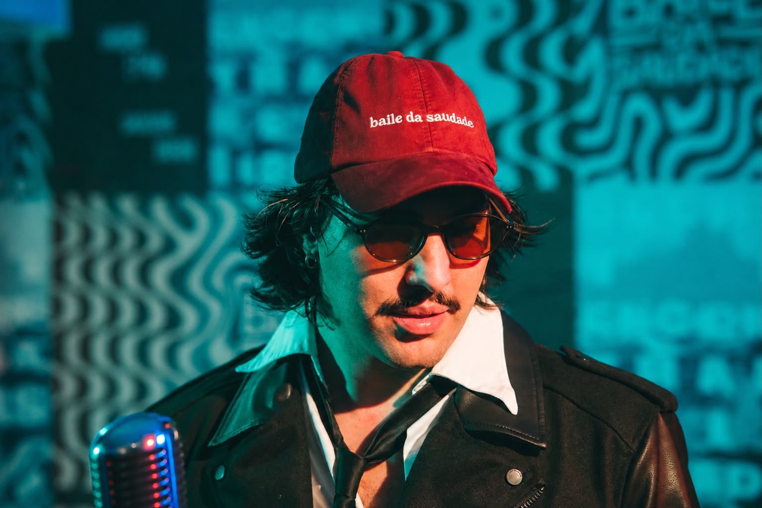 Malize lança 'Baile da Saudade', single premiado que mistura MPB com funk