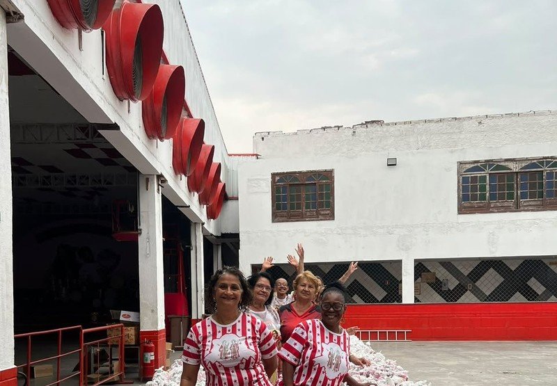 Porto da Pedra prepara mais de 2 mil saquinhos de doces para a criançada