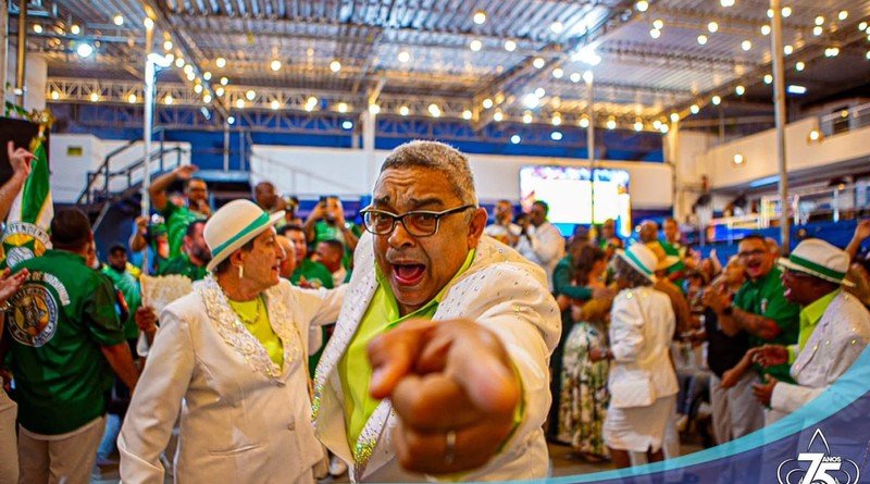 Portela, Unidos da Tijuca e Grupo S.E.R. celebram samba-enredo no Renascença