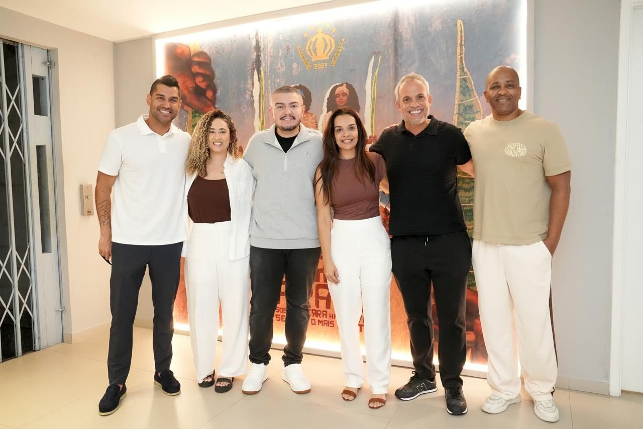 Vila Isabel recebe a prefeita de Lençóis e estreita laços com a Chapada Diamantina