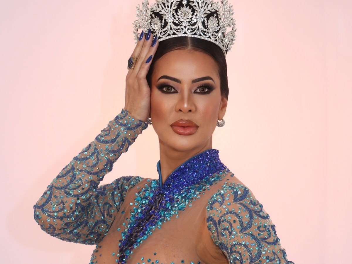 Ana Itikawa é a nova rainha de bateria da Imperatriz da Paulicéia