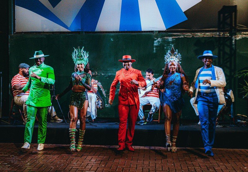 Toninho Geraes e Marquinhos Sensação comandam o Botequim da Cidade do Samba