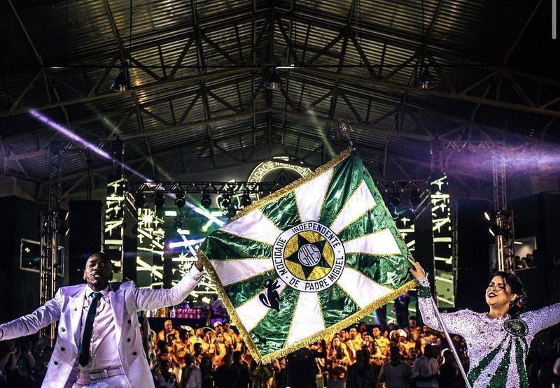 Mocidade escolhe samba de PC Feital e Cia para o Carnaval 2027 em noite histórica