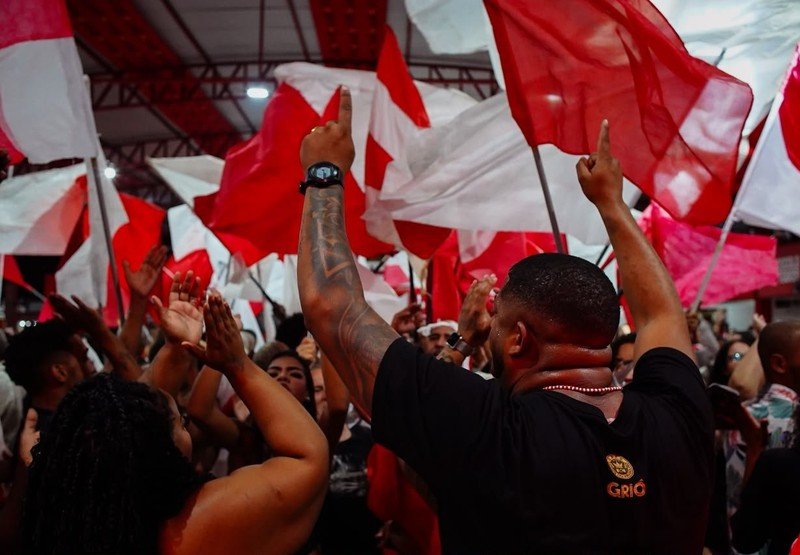 Viradouro escolhe o samba para 2027 neste sábado em final de arrepiar