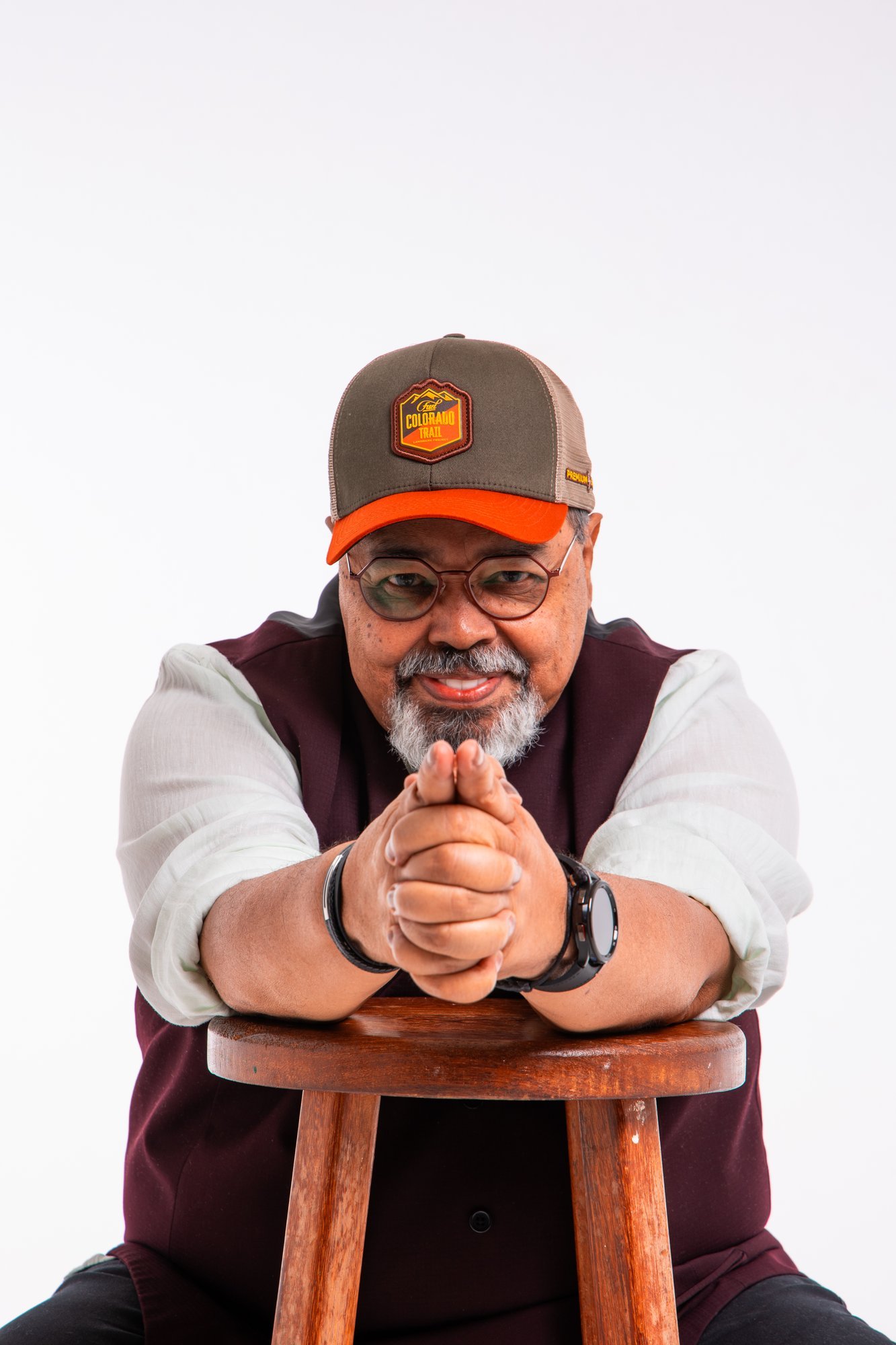 Jorge Aragão leva seus 50 anos de poesia e muito samba ao palco do Qualistage
