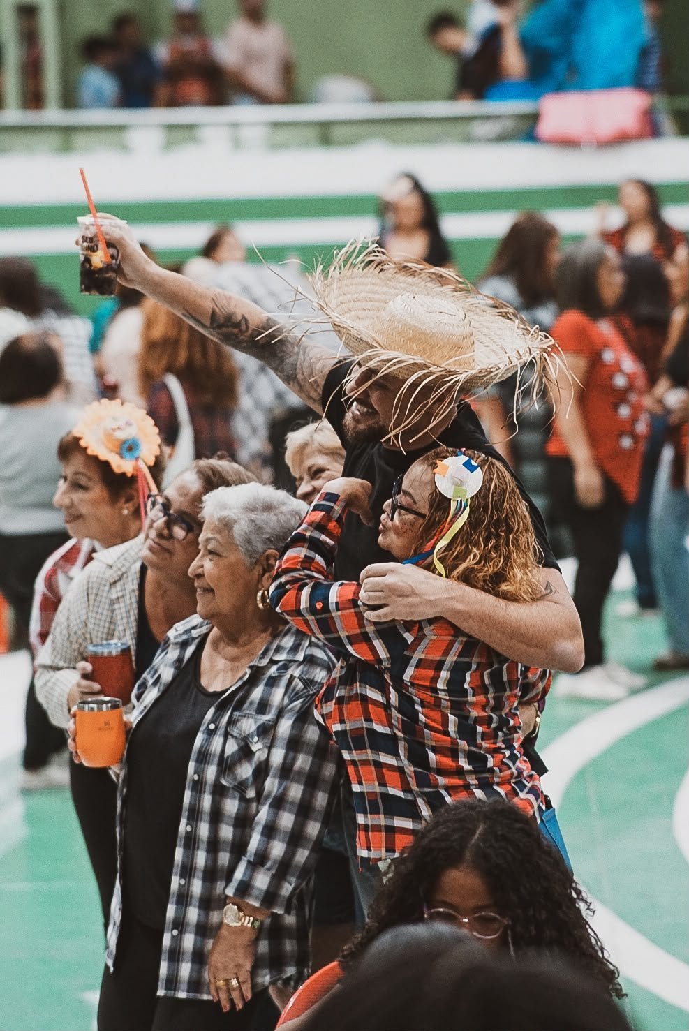 Com IZA e Paolla Oliveira, Imperatriz realiza arraiá para a comunidade