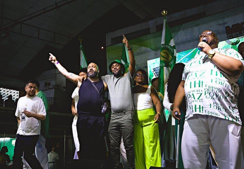 Império Serrano junta forças e define hino de 2027 com timaço de compositores