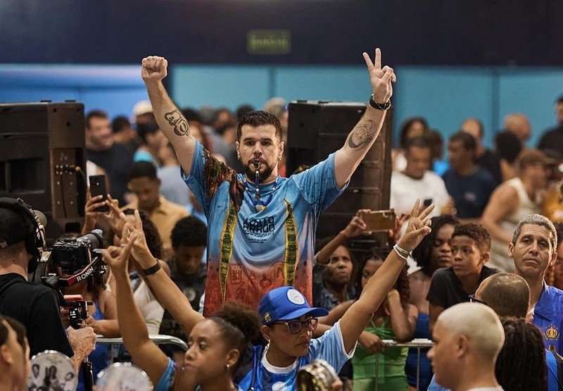 Vila Isabel convoca a comunidade para o primeiro ensaio de canto nesta quarta