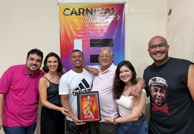 União do Parque Acari entrega figurinos para o Carnaval 2027
